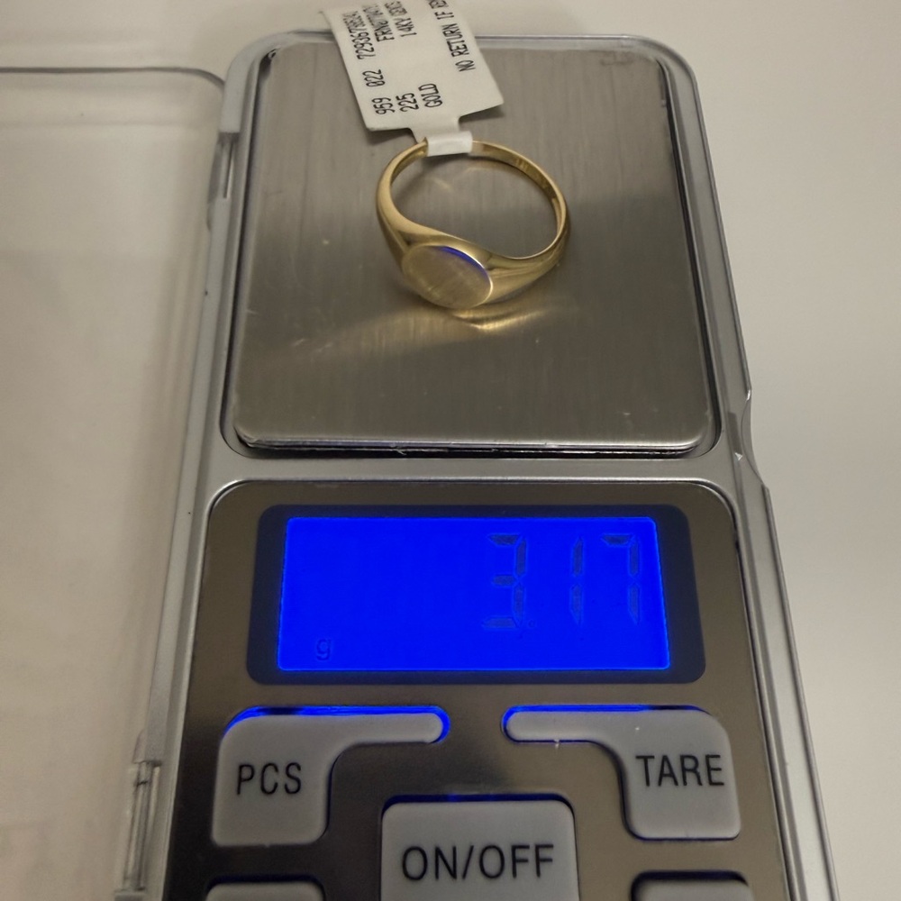NWT $1052 saks fifth avenue Women’s 14 K SOLID Gold Signet Ring - Picture 13 of 16